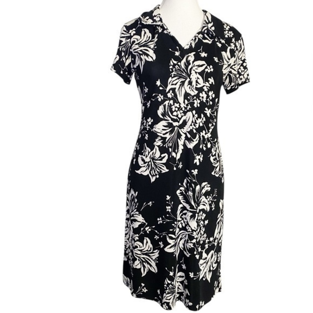 Enfocus Studio Black and White Floral Sheath Dress V-Neck Raglan
